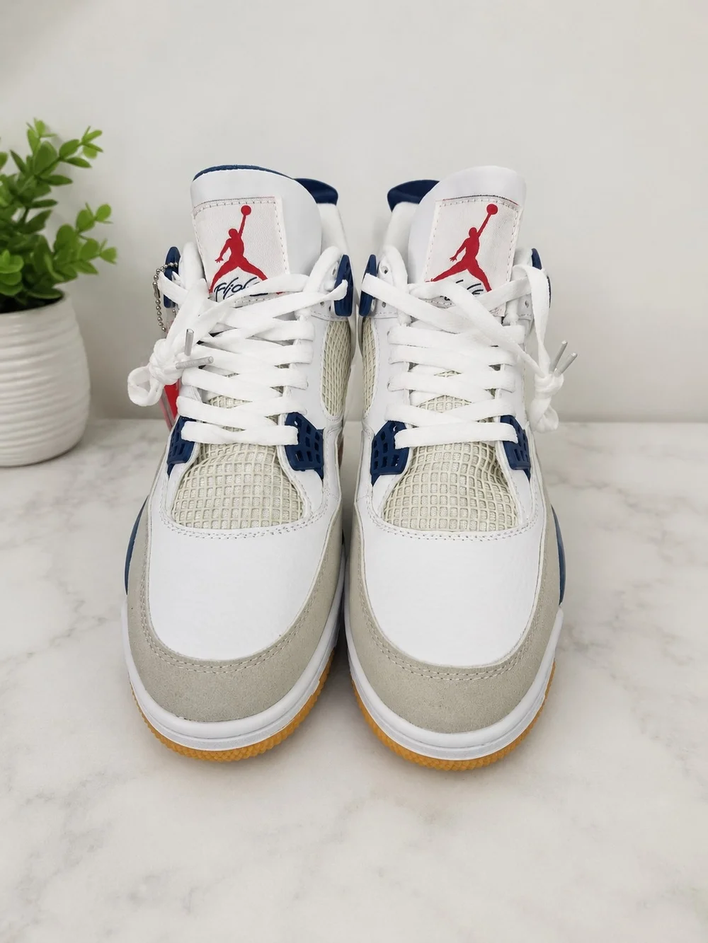 Jordan White / Navy / Red Retro Style Sneakers